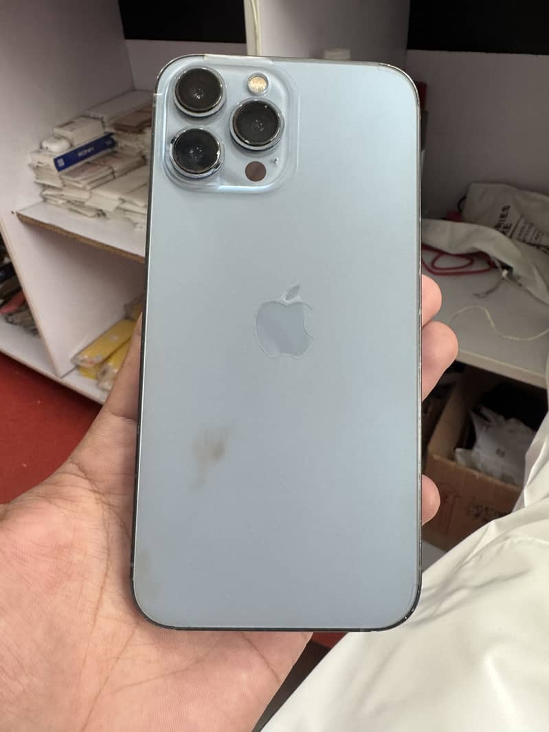 Apple iPhone 13 Pro Max 6