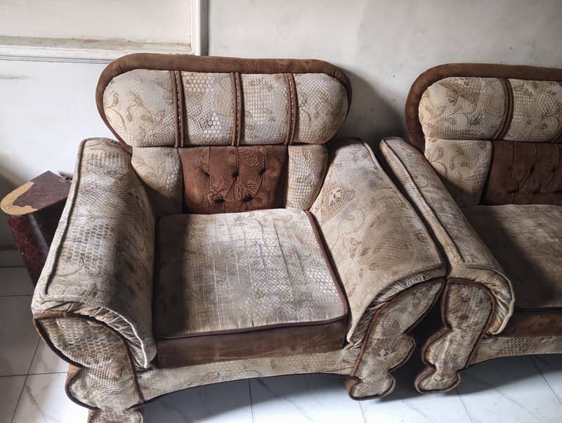 6 seater sofa 0