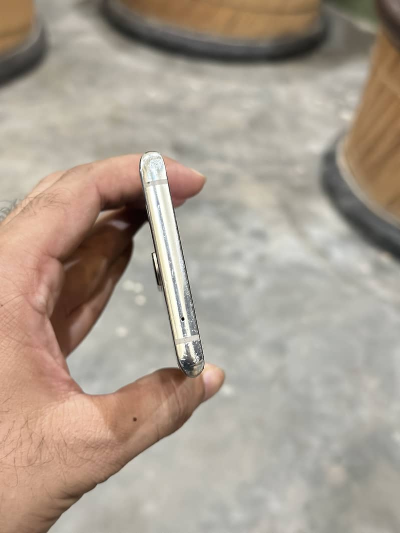 One Plus 8 4