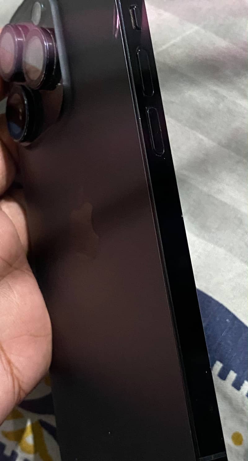 Apple iPhone 14 Pro 4