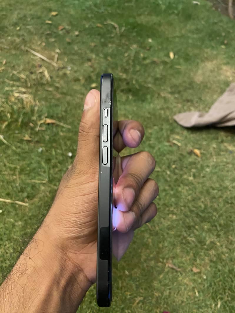 Apple iPhone 15 1