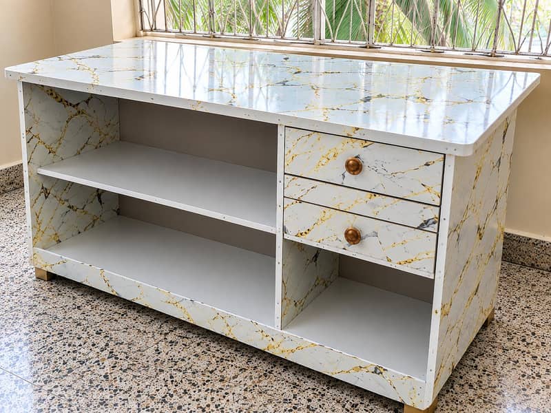 tailor cutting table 2
