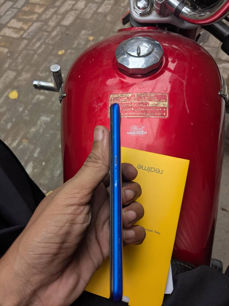Realme C2 2