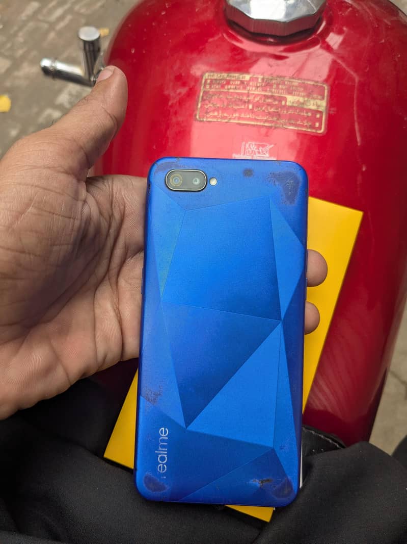 Realme C2 6