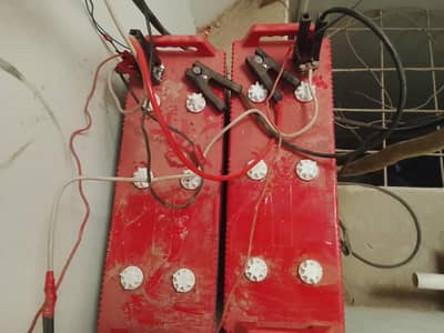 selling 2 (130 amp) batteries in warranty