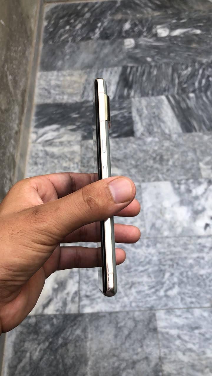 Google Pixel 7 Pro 4