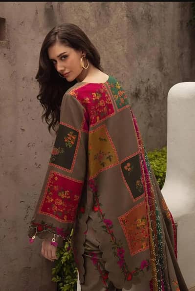 beautiful leadies suit cash on delivery Return Allowed within 7 days .