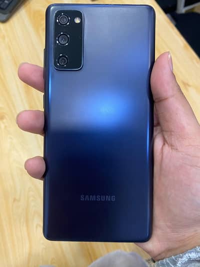 Samsung Mobile S20 FE