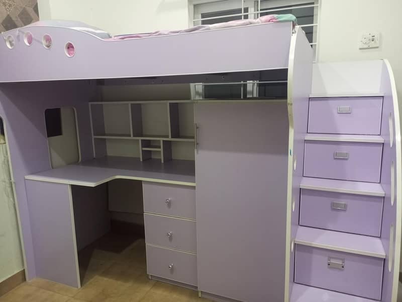 BED AND STUDY TABLE SET 1