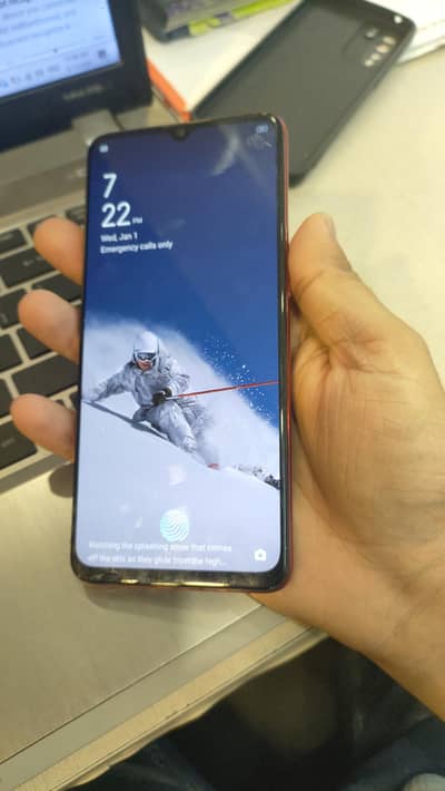 OPPO F15