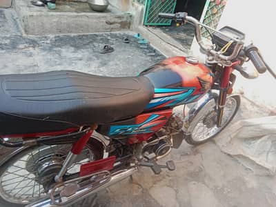 Cd 70 condition 10/10 engine 10/10
