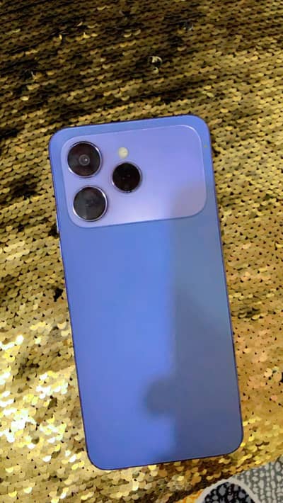 Tecno spark 40