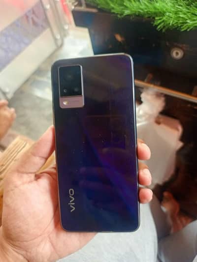 Vivo V21 with box