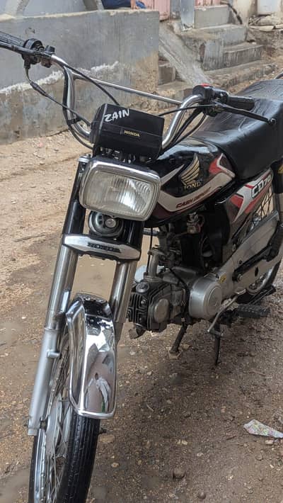 Honda 70 urgent for sale 03277517010 WhatsApp