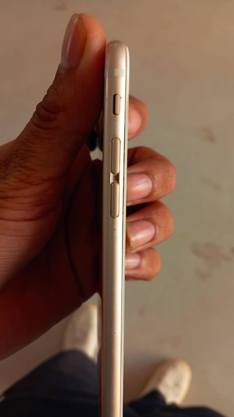 Apple iPhone 6 3