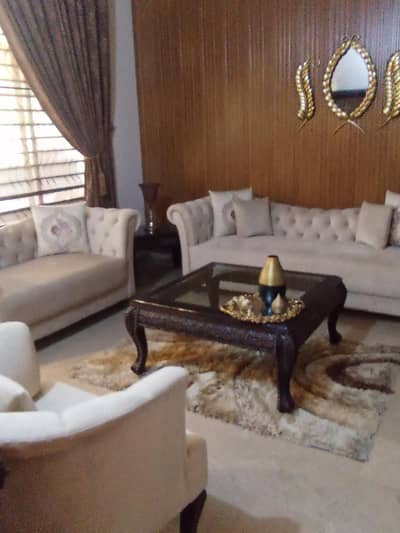 sofa set nine seater,in excellent condition