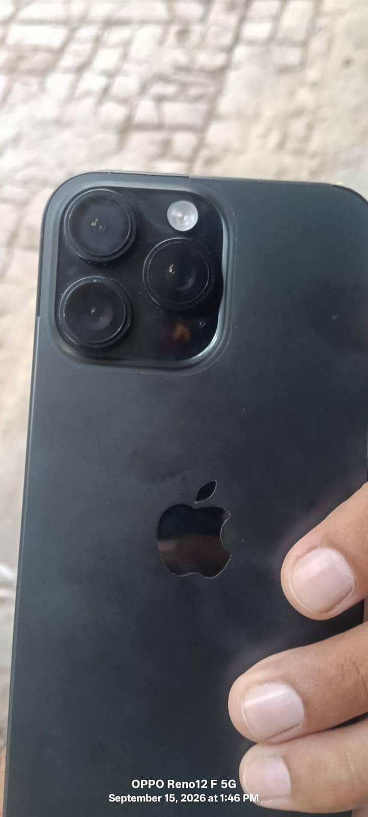 Apple iPhone 16 Pro Max 0