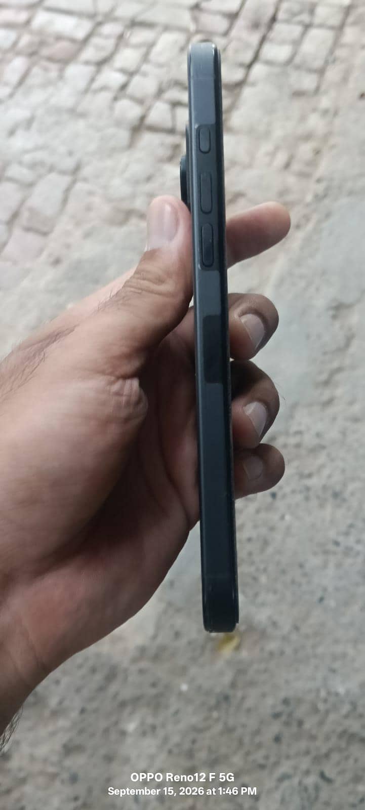 Apple iPhone 16 Pro Max 2