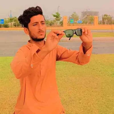 Kamran khan