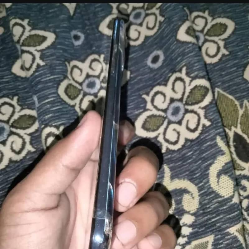 One Plus 9 5G 1