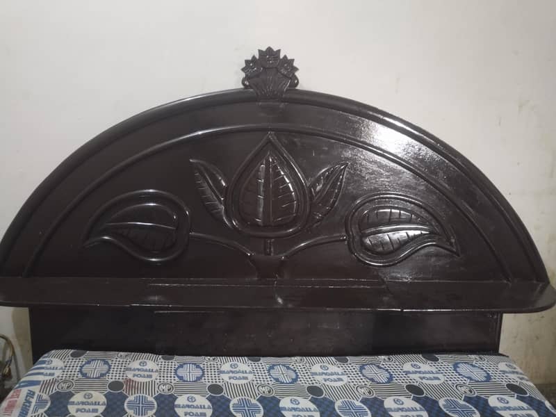 king Bed 1