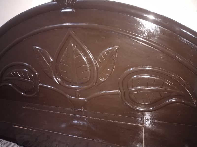 king Bed 2