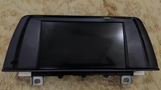 BMW S SERIES LCD SCREEN F30