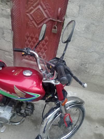Honda CD70 Model 22018