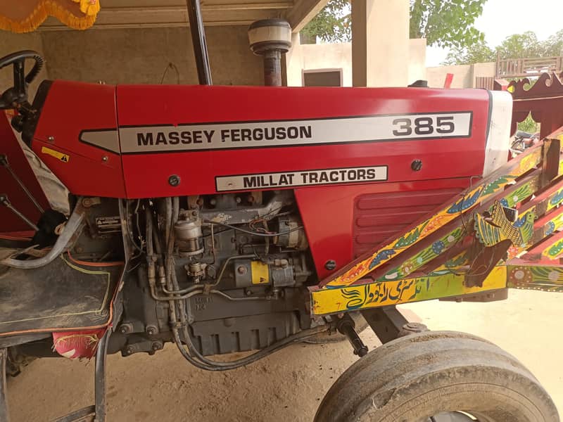 385 tracktor 0