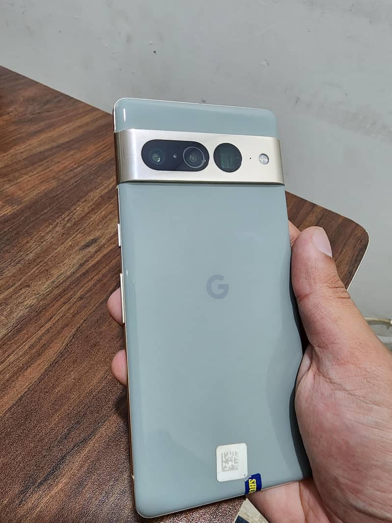 Google Pixel 7 Pro 0