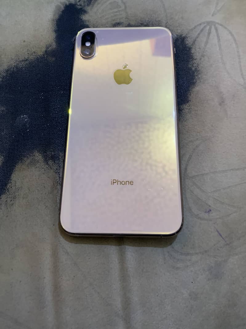 Apple iPhone XS Max 0