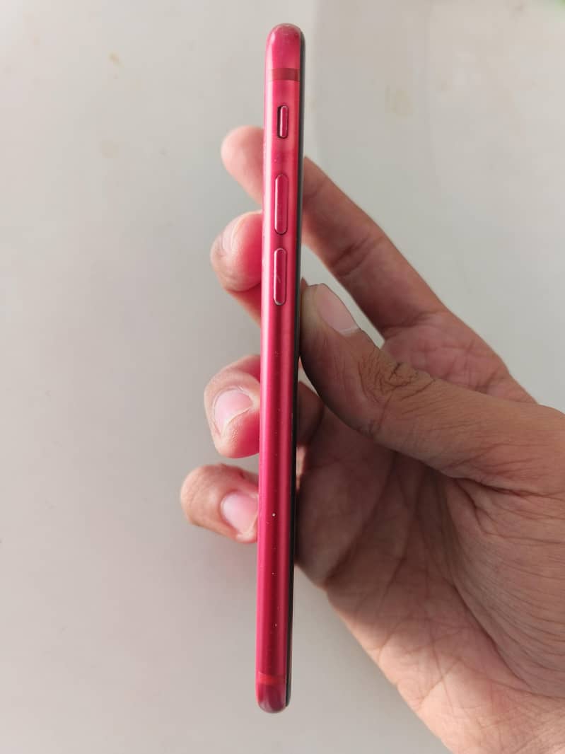 Apple iPhone SE 2 3