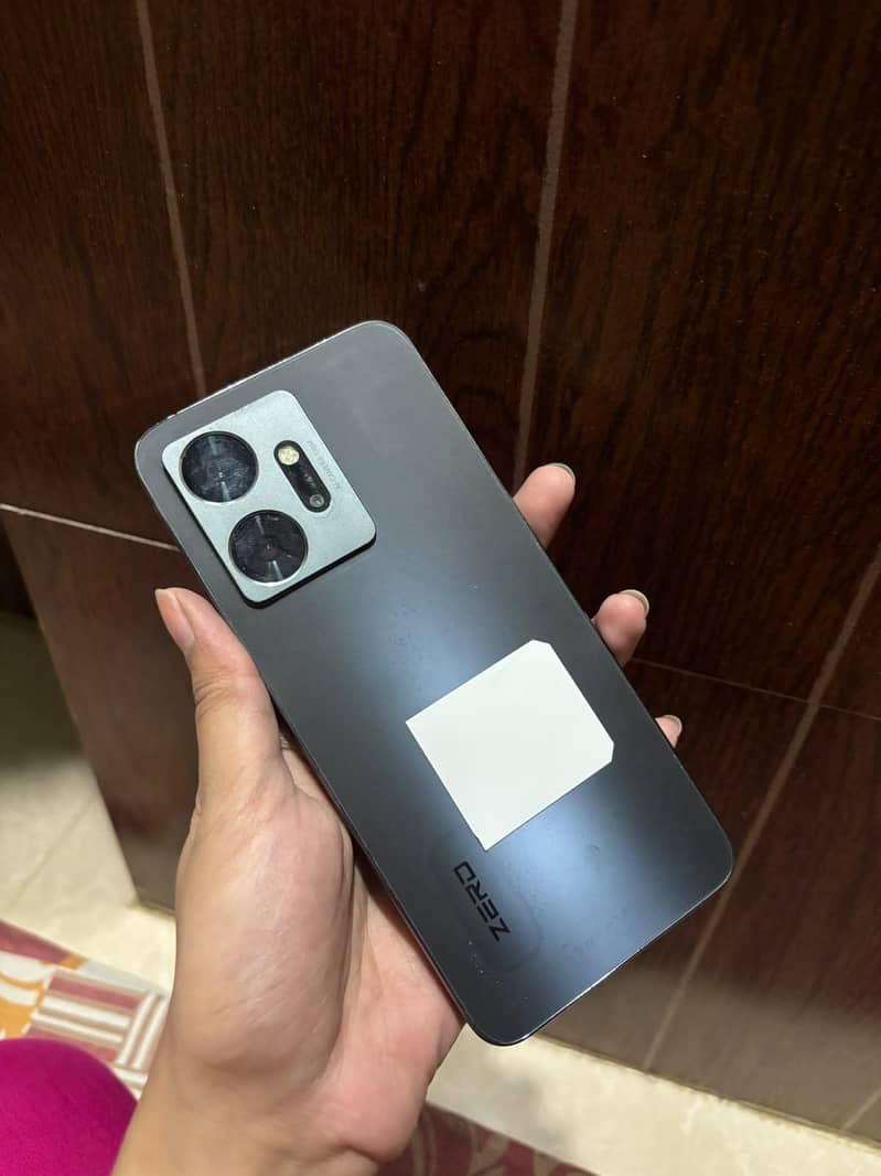 Infinix Zero 20 1