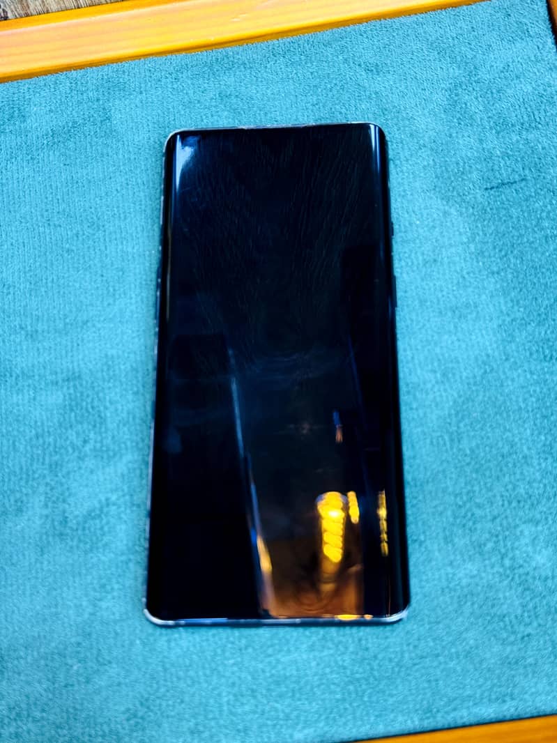 One Plus 8 5g 2