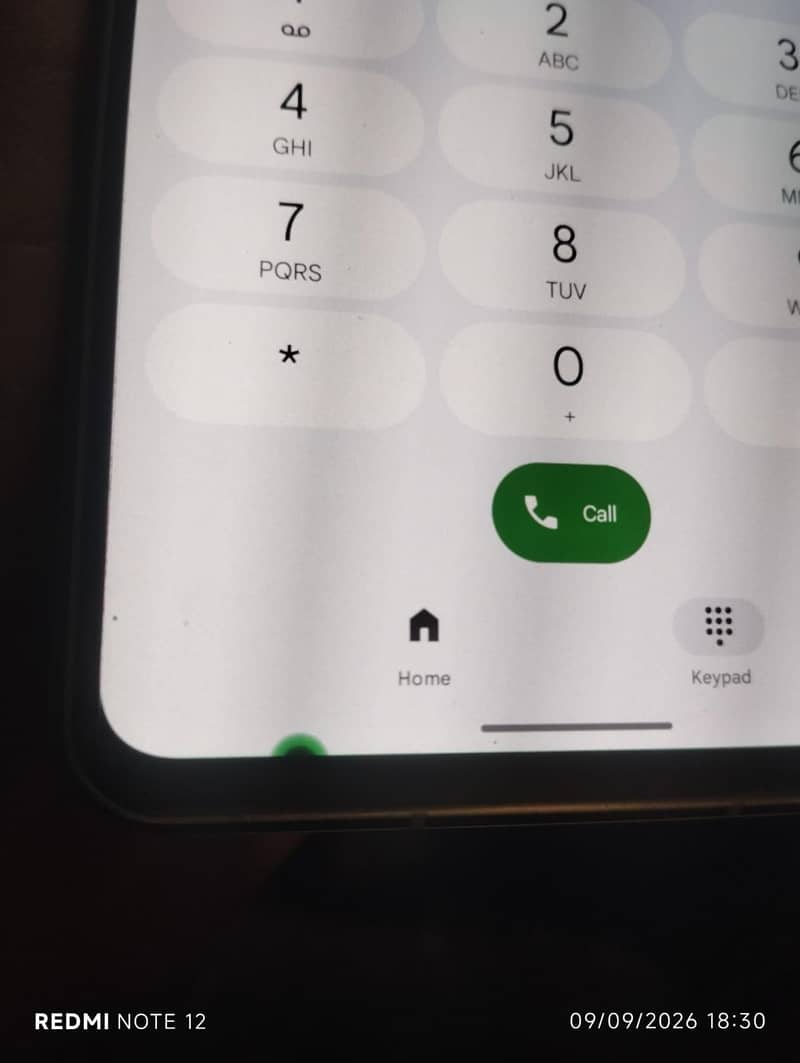 Sharp Aquos Sense7 1