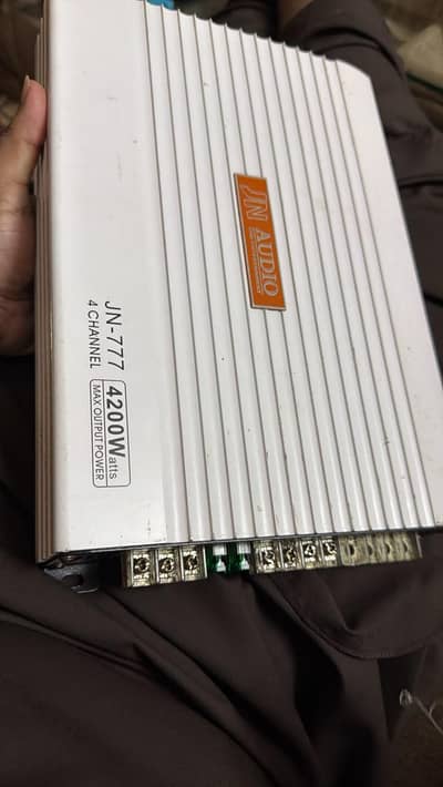 JN_777 Audio 4 channel amplifier for sale 10/9 condition