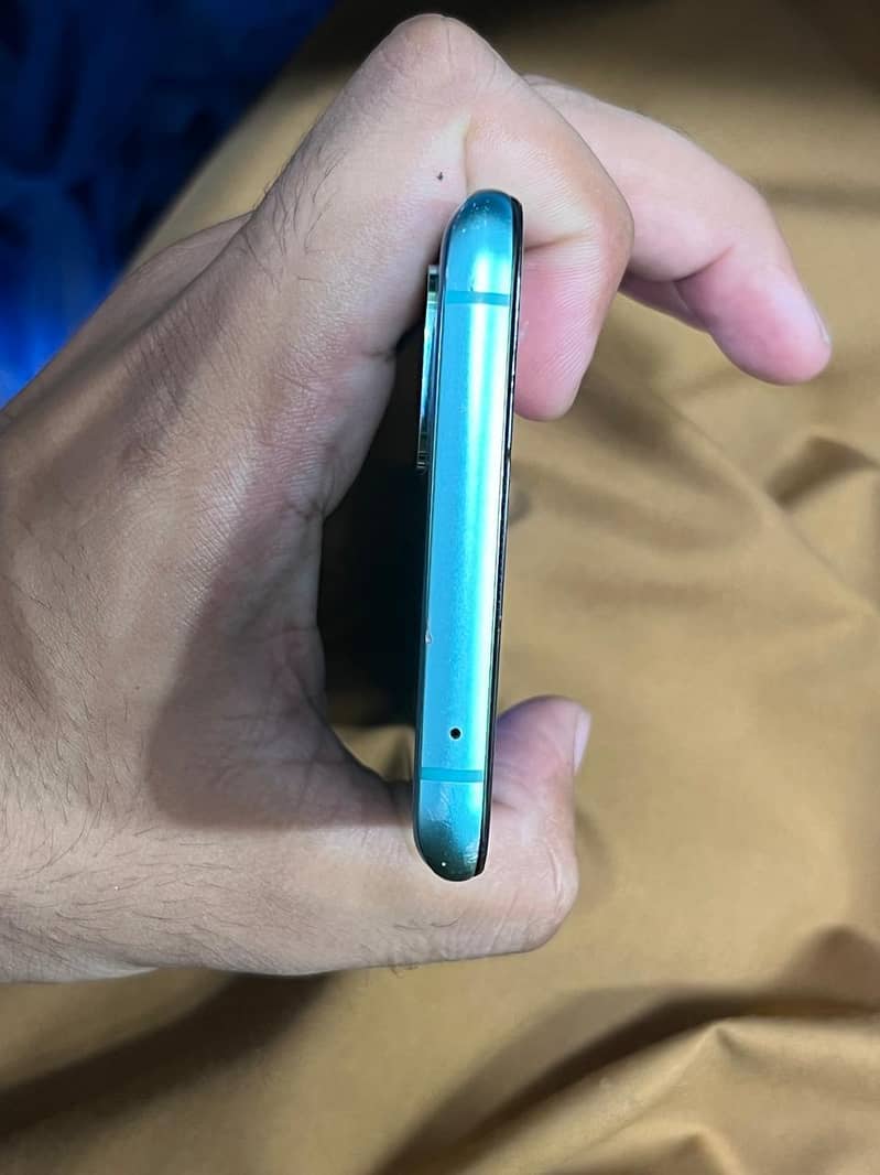 One Plus 8T 4