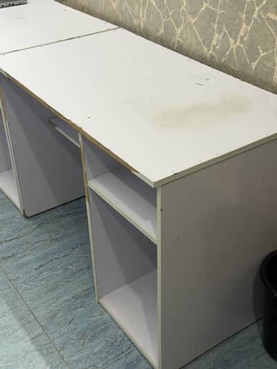 office tables