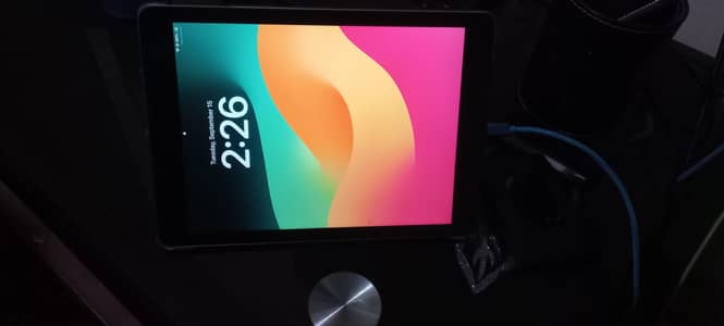 Ipad 6th generation Eccellent condition