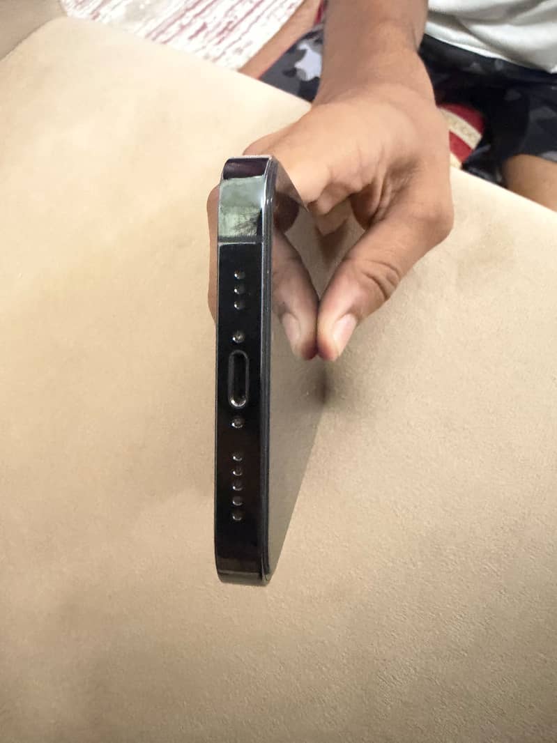 Apple iPhone 13 Pro 7