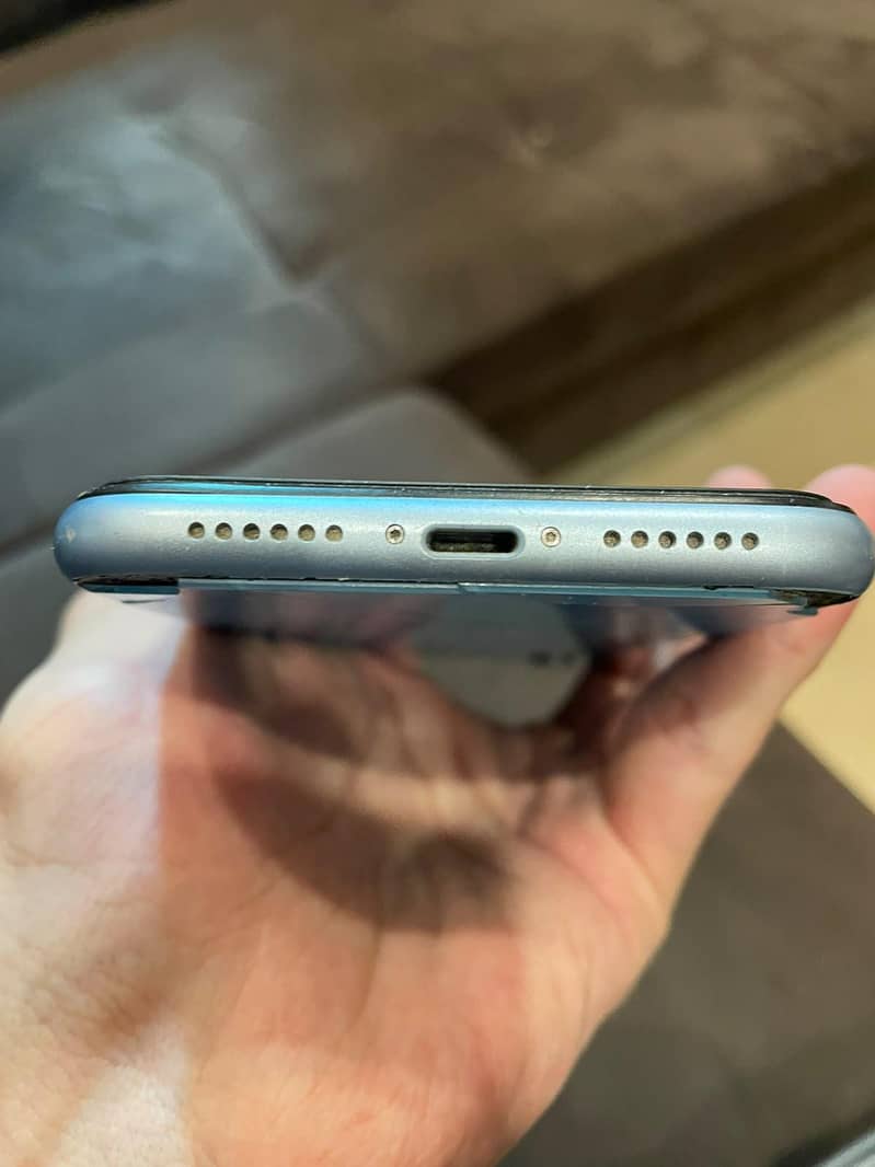 iPhone xr 2
