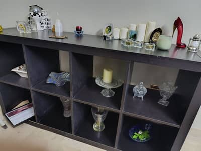 8-Cube Wooden Display Shelf | Stylish Storage Rack
