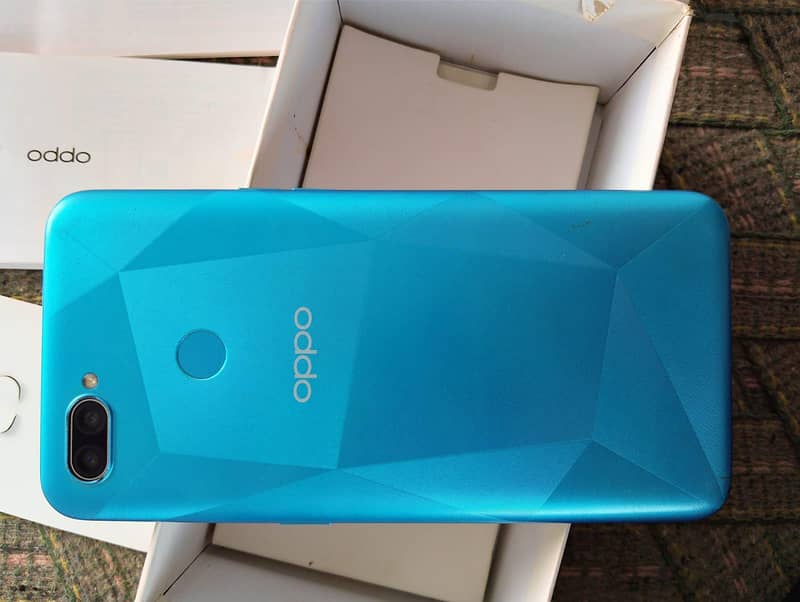 OPPO A12 11