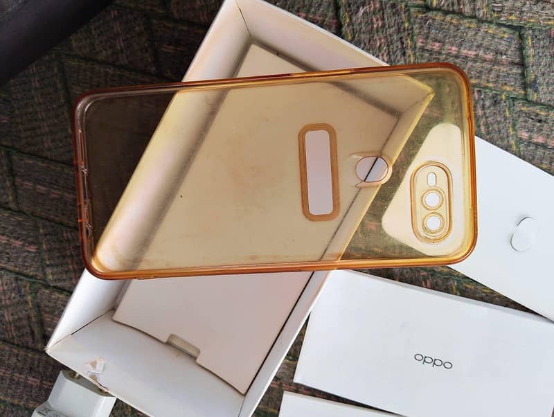 OPPO A12 12