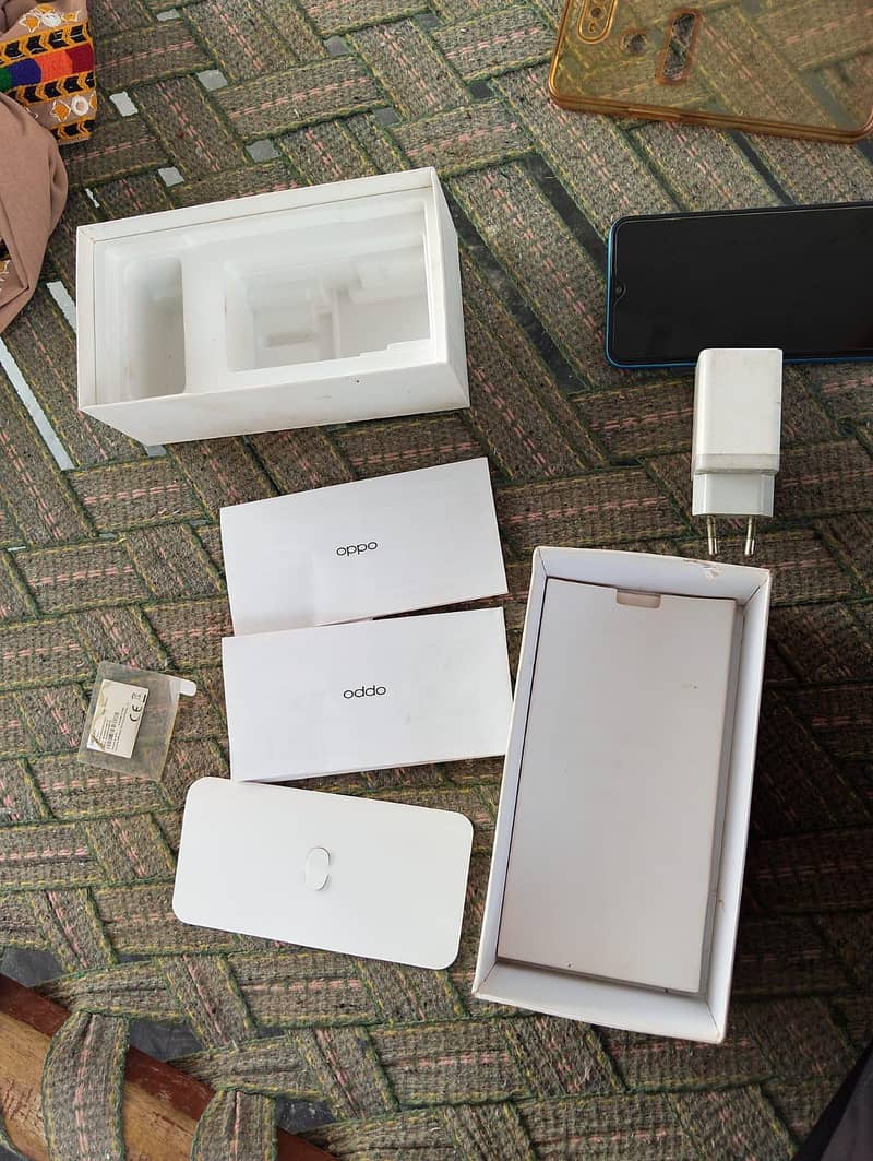 OPPO A12 13