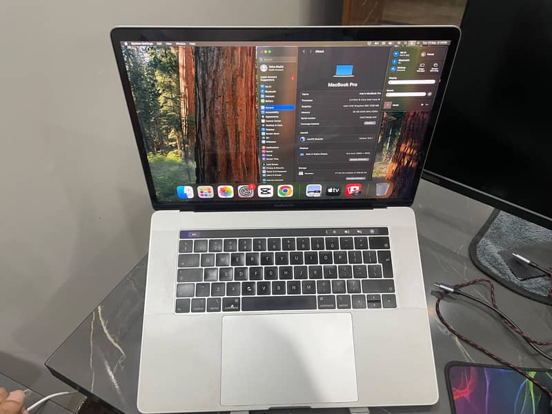 MacBook pro 2019 2