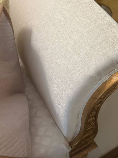 Sheesham sofa set with gold leafing