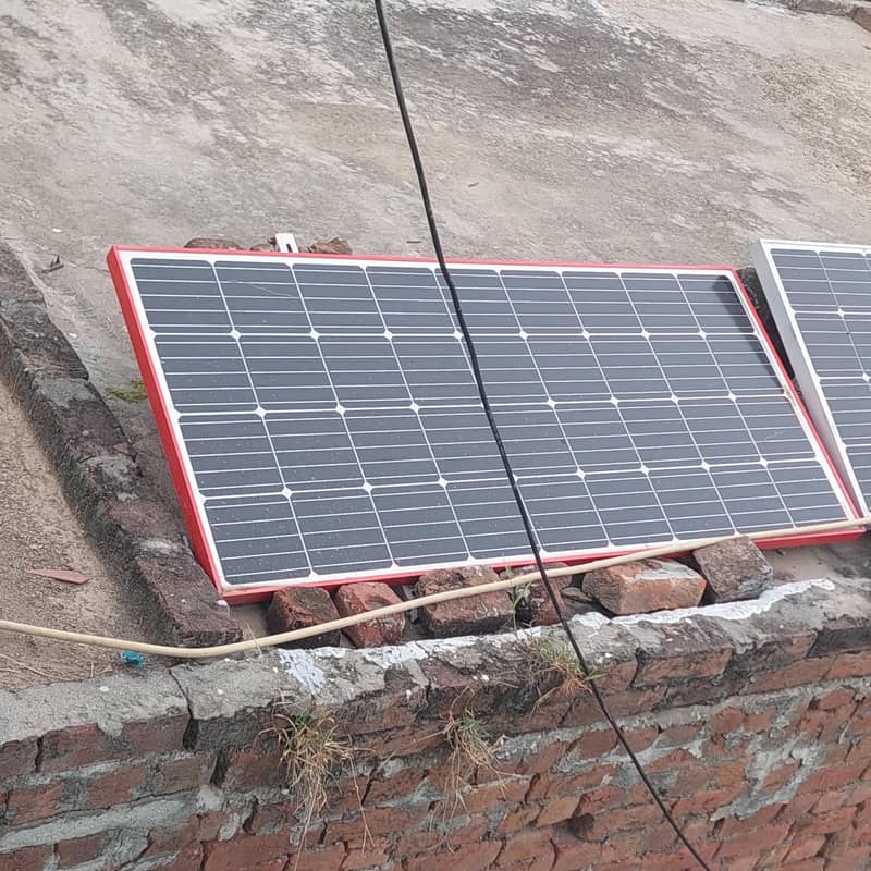 2 solar plates 1