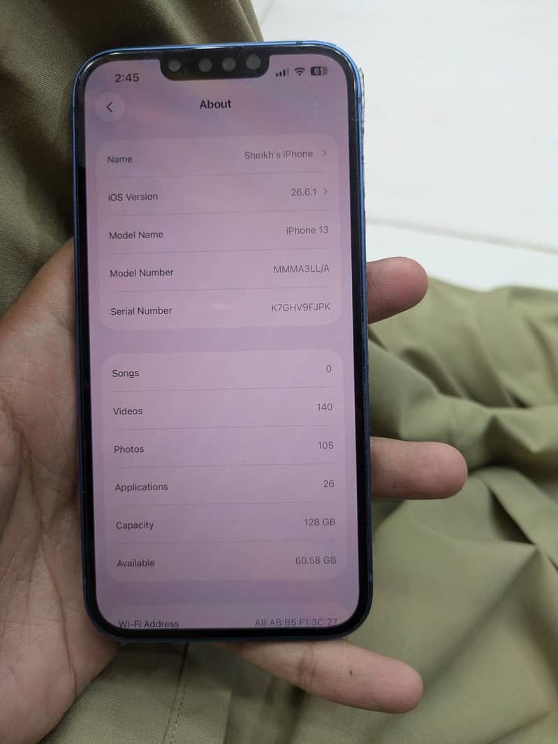 Apple iPhone 13 6