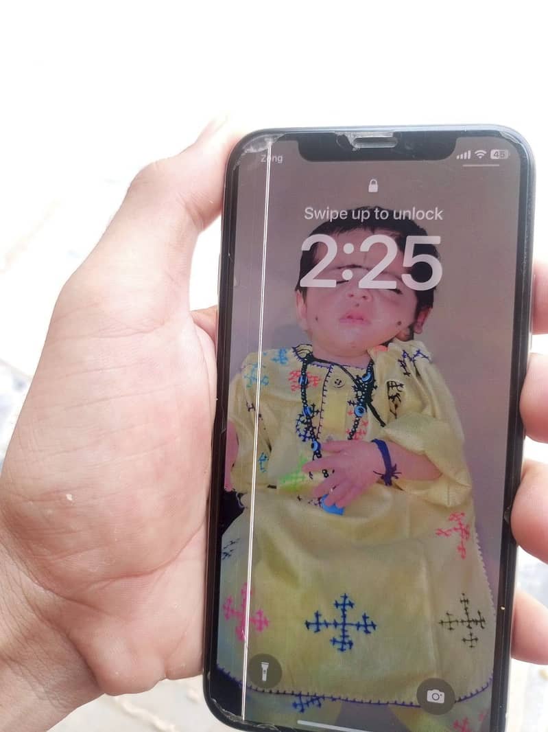 Apple iPhone X 5